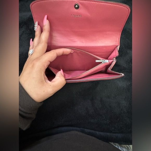 Coach Pink 2 toned Women's Bag - Picture 5 of 10